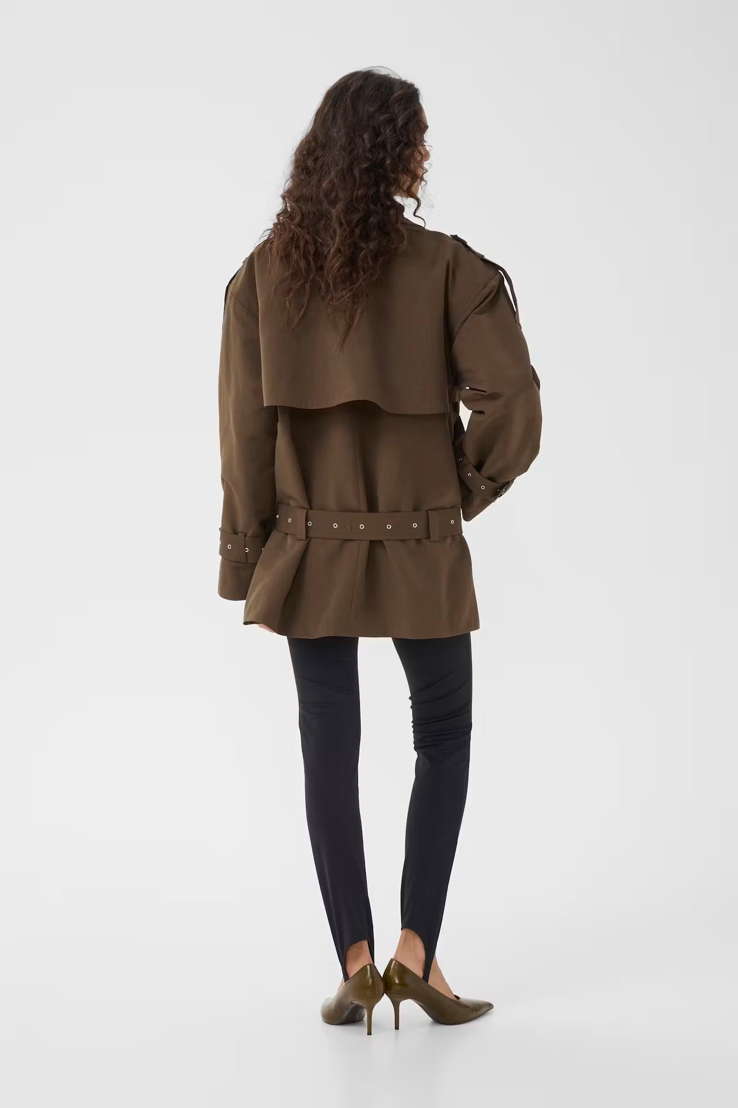Gestuz - Short Coat Co