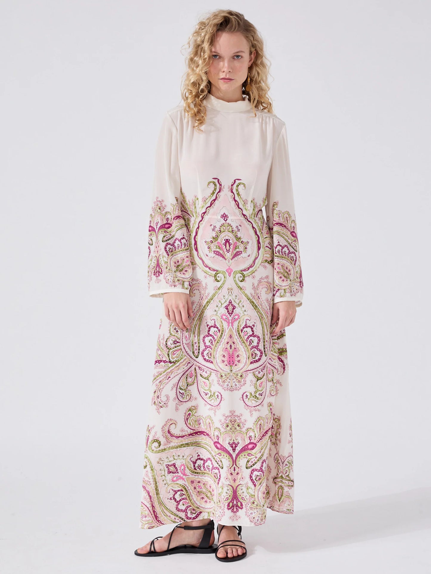 Hayley Menzies - Jimi Duster