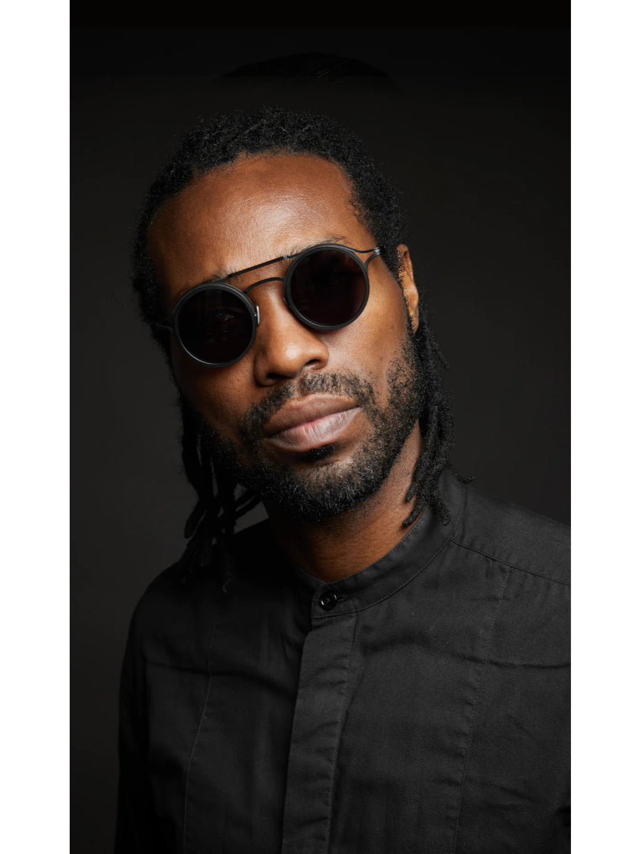 CAPOTE- BLK MATTE CR39GREY