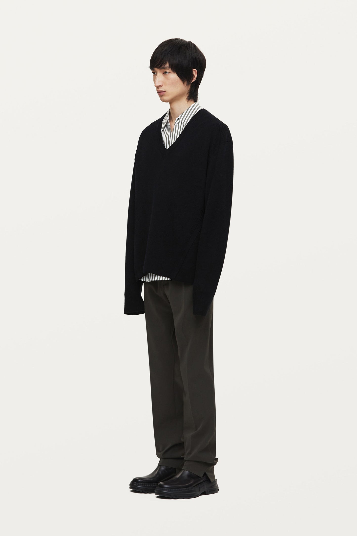 Solid Homme - V-neck Sweater Knitwear & Cardigans Solid Homme