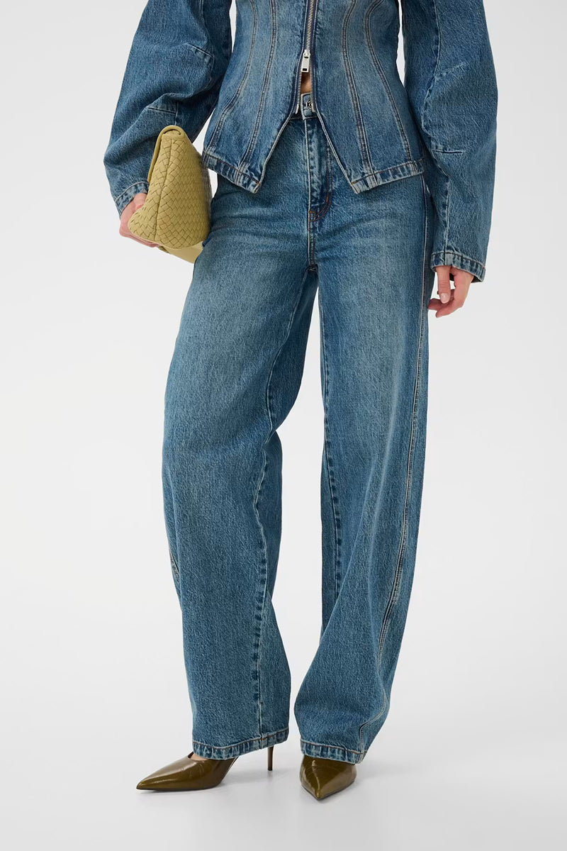 Gestuz - Gzmelu HW Barrel Jeans