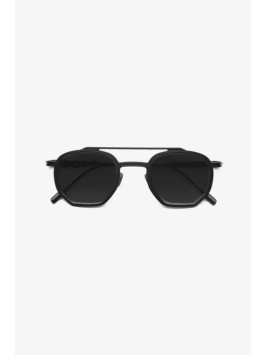 Capote - CC21 Black djb