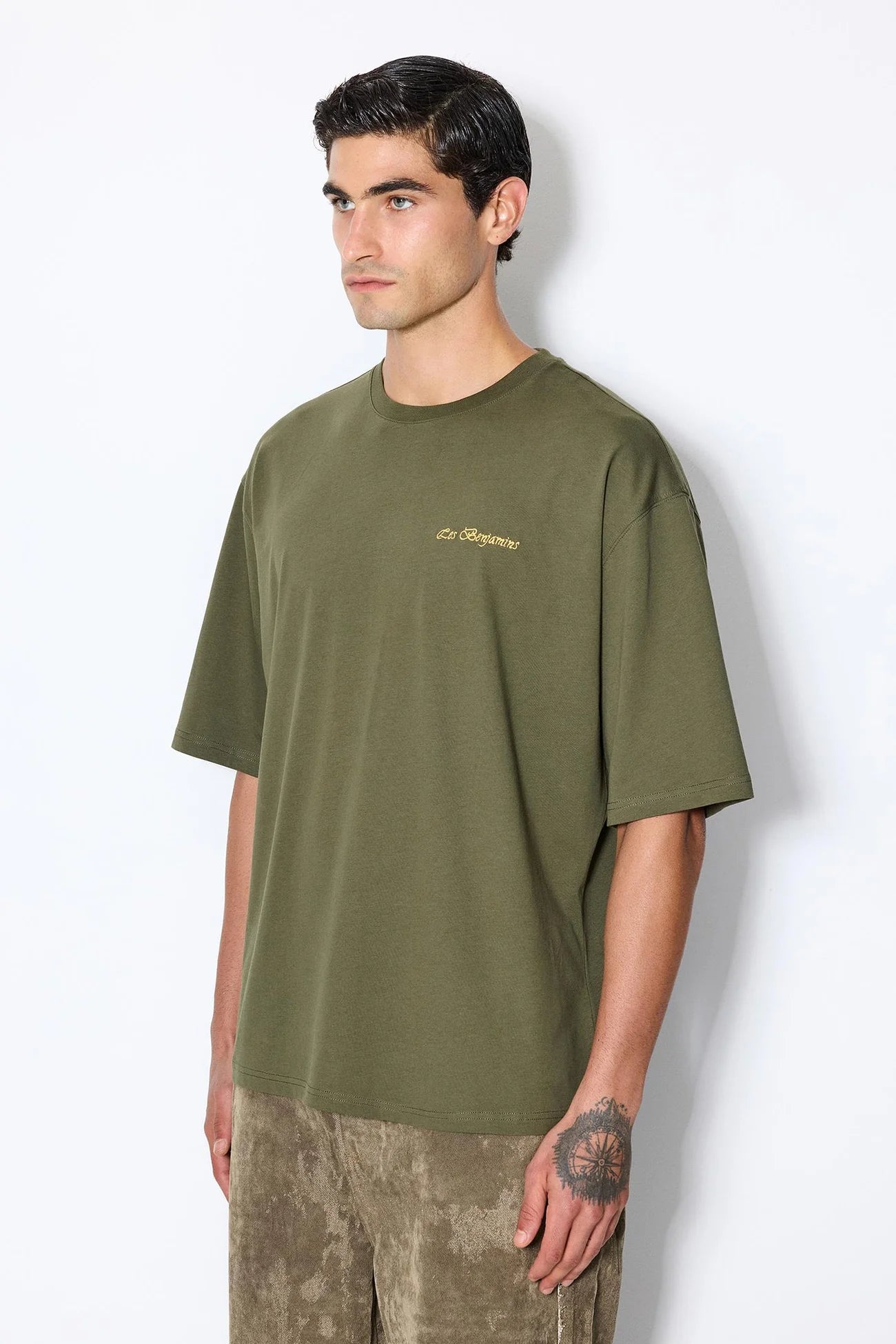 Les Benjamins - Embroidery Tee Co