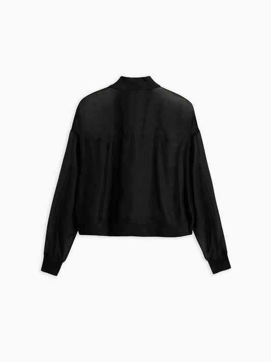 8pm - Stephanie Bomber