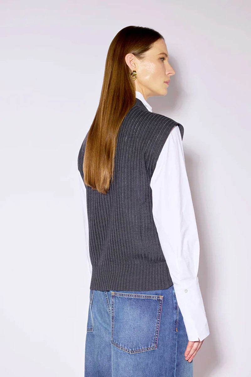 Liviana Conti -  Waistcoat Wv